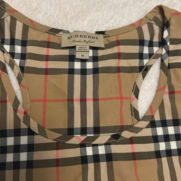 Burberry Women's Beige and Black Plaid Tank Top - Picture 2 of 6